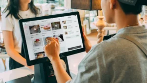 A Complete Guide to Choosing the Right Point of Sale POS System for Your Business